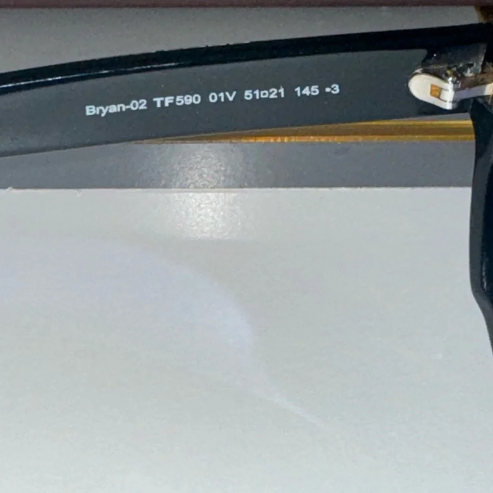 Authentic Tom Ford Sunglasses With Case and Box